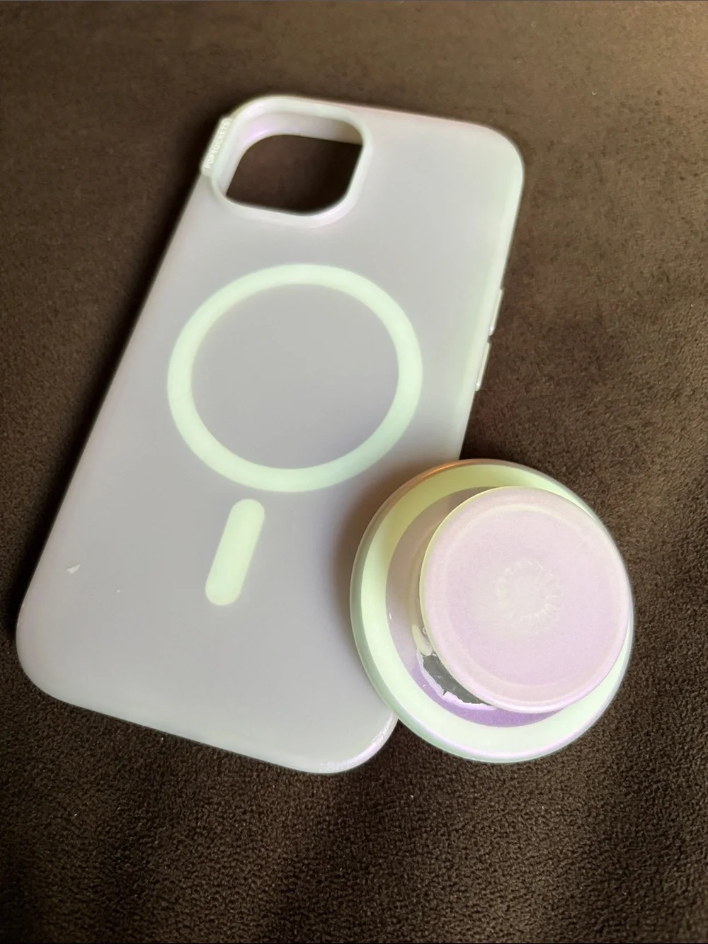 PopSocket iPhone 15 Case with MagSafe PopSocket — Iridescent White and Lavender